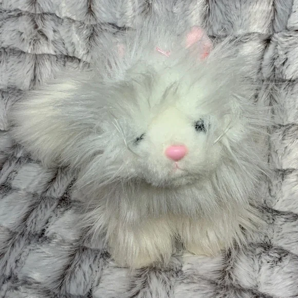 GANZ Toys Ganz Persian Cat Kitten Webkinz White Plush Hm1 Soft